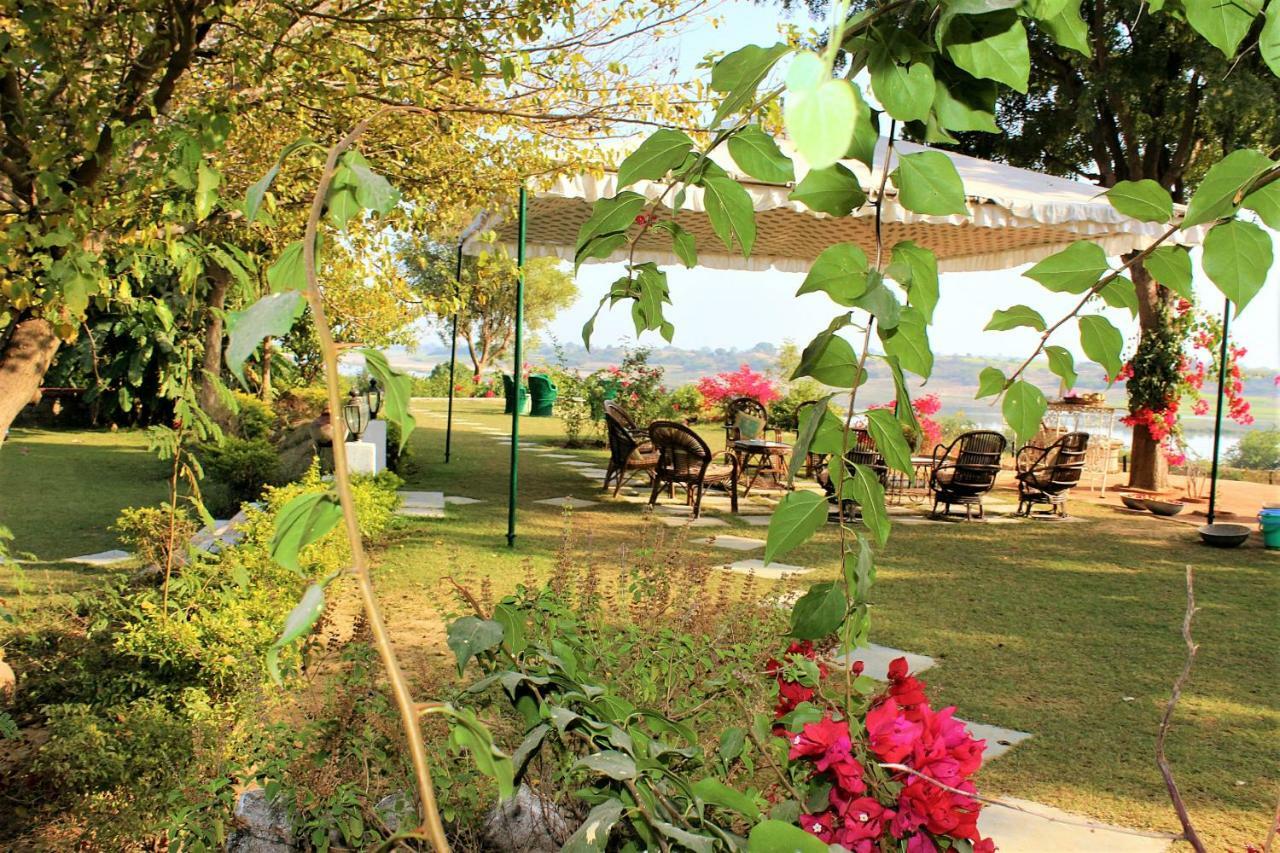 Bhadrawati - A Riverside Safari Lodge Ranthambore Exterior foto